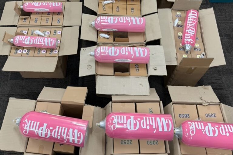 praktik produksi dan distribusi gas Nitrous Oxide (N2O) ilegal merek "Whip-Pink"