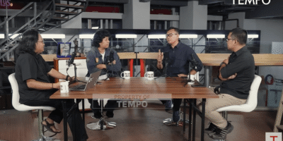 Dimas Bagus Arya bersama Muhammad Isnur saat menjadi bintang tamu di podcast Bocor Alus Politik Tempo.