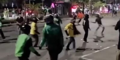 demo ricuh ojol mahasiswa